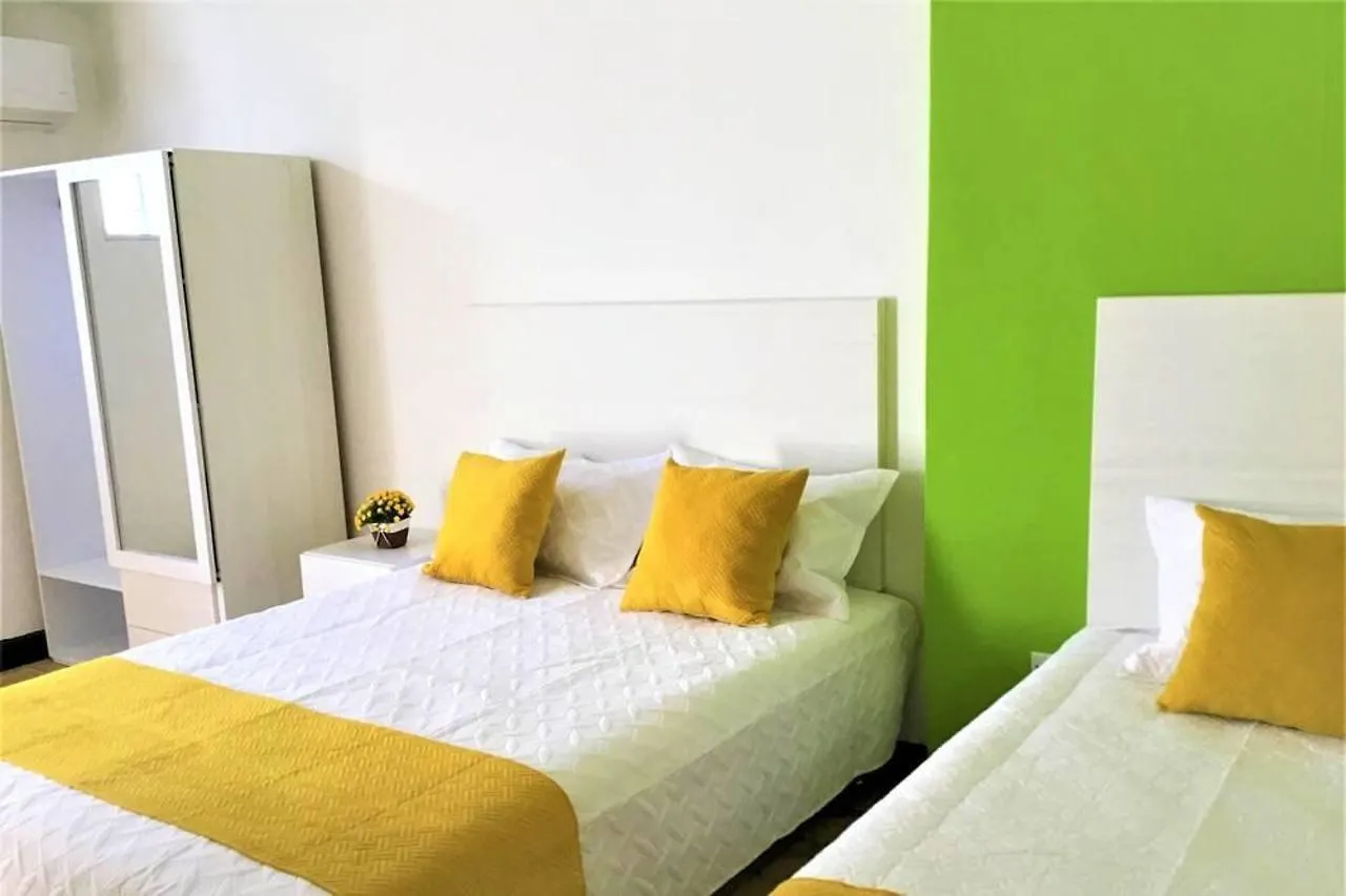 Believer Hostel سانتا مارتا 3*,