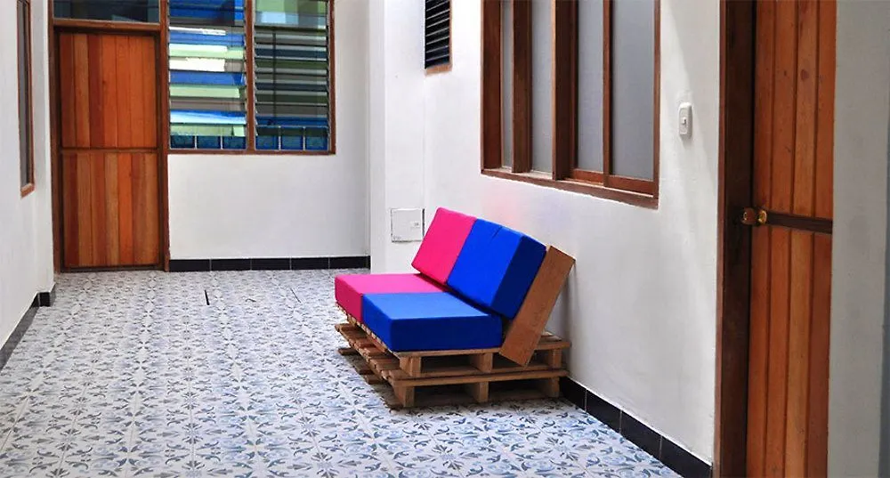 Believer Hostel سانتا مارتا